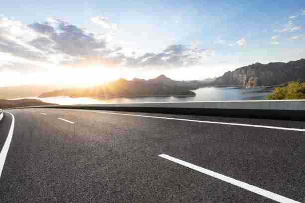 冲浪必看！鉴黄师官网入口专家点评快闪阅读